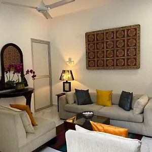 By Sunrise Gasthof Colombo